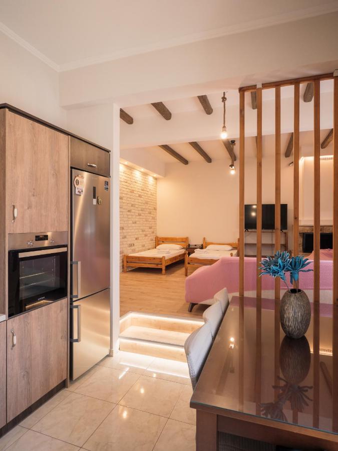 Kellys Cozy One Bedroom House Next To The Beach Ikonomianika Zewnętrze zdjęcie